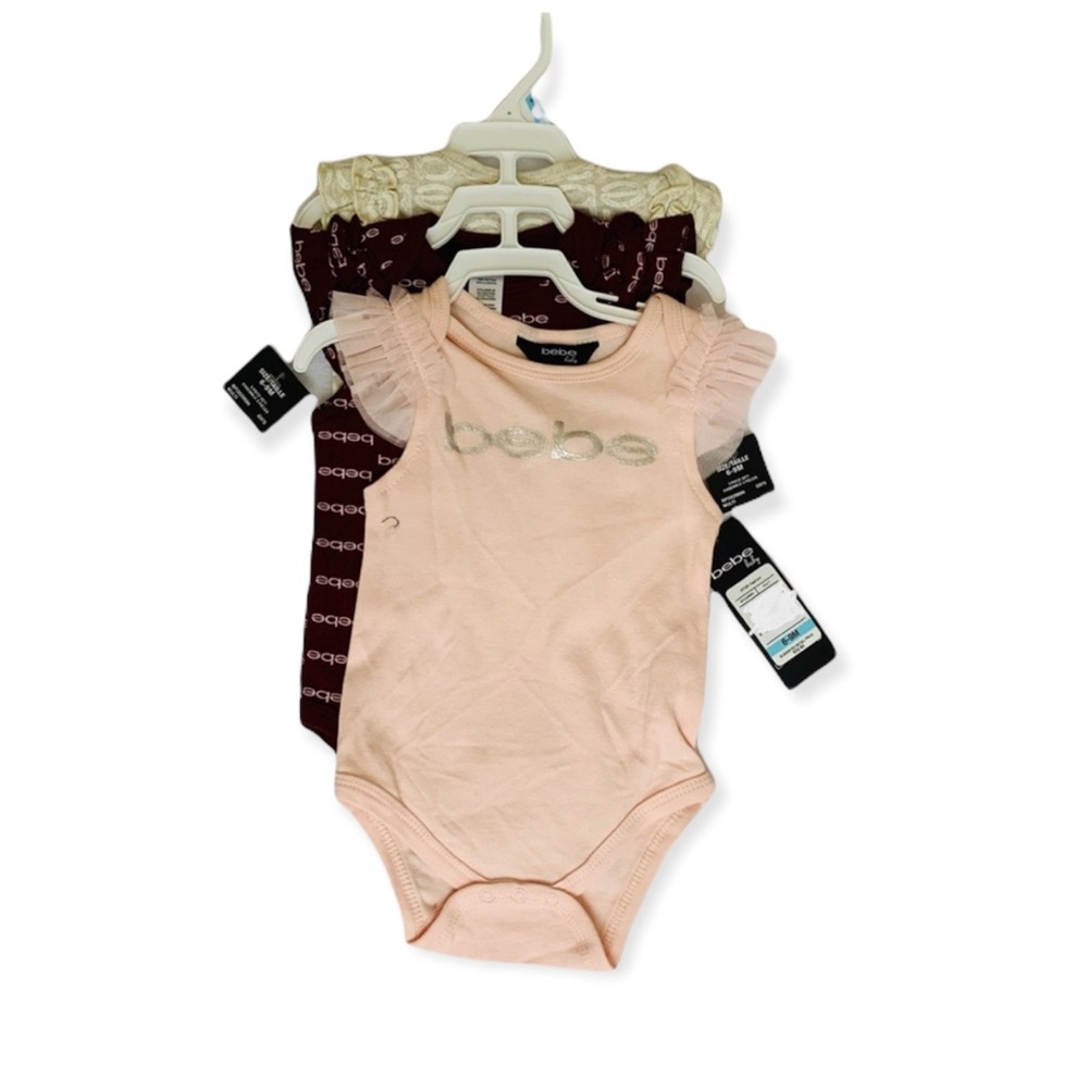 Baby onesies T-shirts